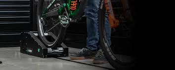 Bericht von ENDURO Mountainbike Magazine Bismarckstr. 32 71229 Leonberg Bericht von ENDURO Mountainbike Magazine Bismarckstr. 32 71229 Leonberg